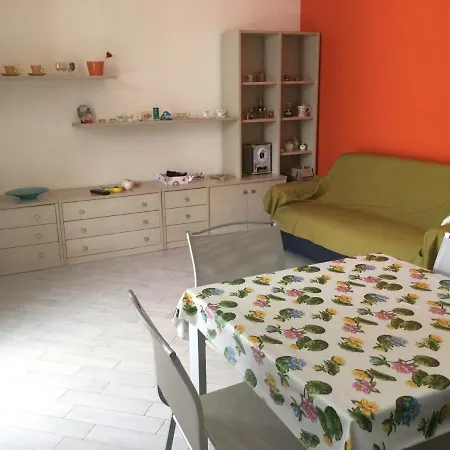La Casa Di Francy - Bifamiliare A 100 Mt Dal Mare Marina di Ragusa
