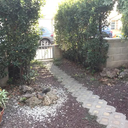 La Casa Di Francy - Bifamiliare A 100 Mt Dal Mare Marina di Ragusa