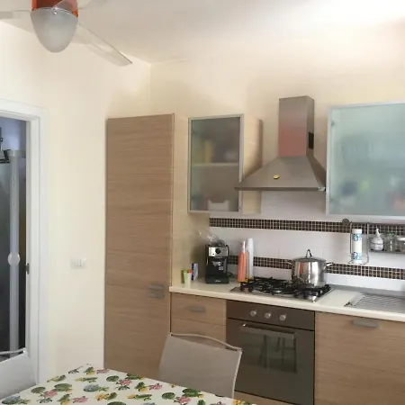 La Casa Di Francy - Bifamiliare A 100 Mt Dal Mare