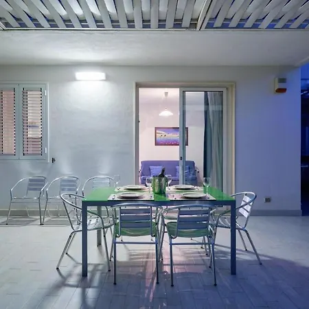 Holiday home La Casa Di Francy - Bifamiliare A 100 Mt Dal Mare Marina di Ragusa